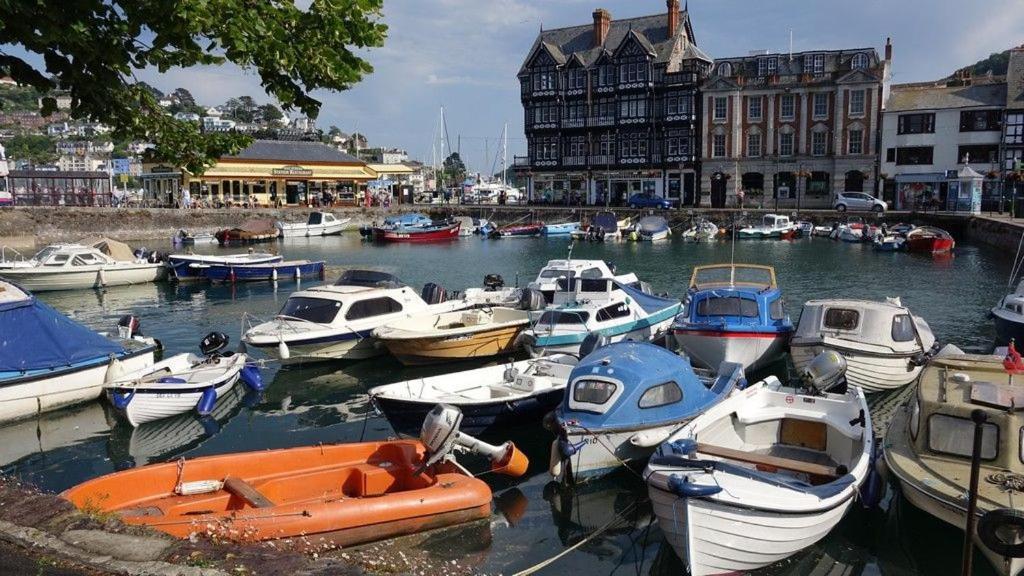 Number 20 - Central, Classic Style, Private And Parking Dartmouth Extérieur photo